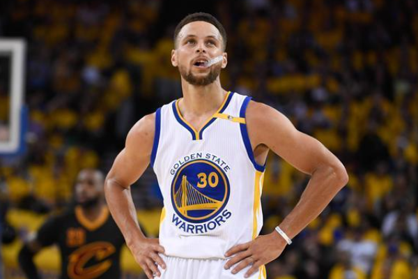 篮球比赛中六种防守战术是什么?