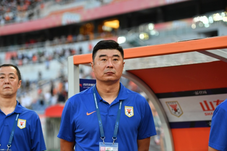 范晓冬：交朋友交内马尔这种，梅西闷闷的全是心眼 C罗利己主义