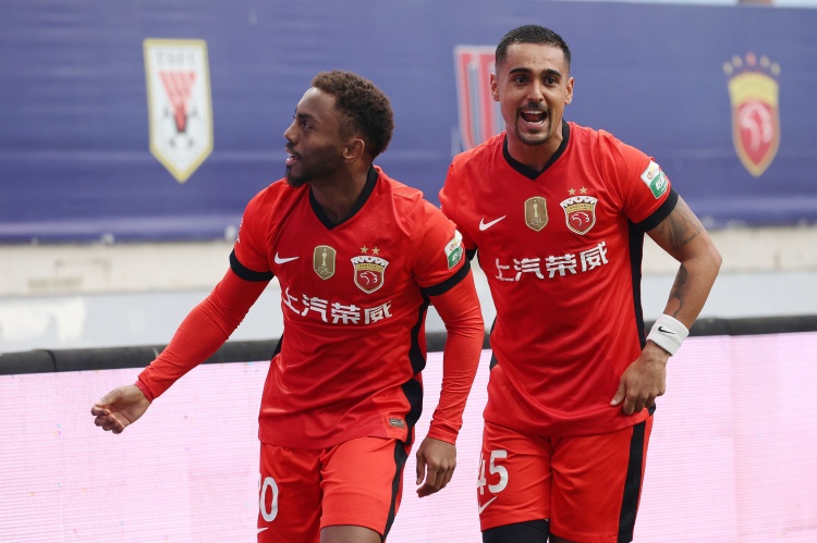 前切尔西门将：19年击败阿森纳夺欧联杯没有奖金，球队看不上欧联